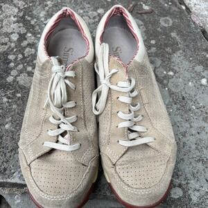 Simple Suede Oxford Lace Up 8.5 tie up sturdy grippy non slip minimalist